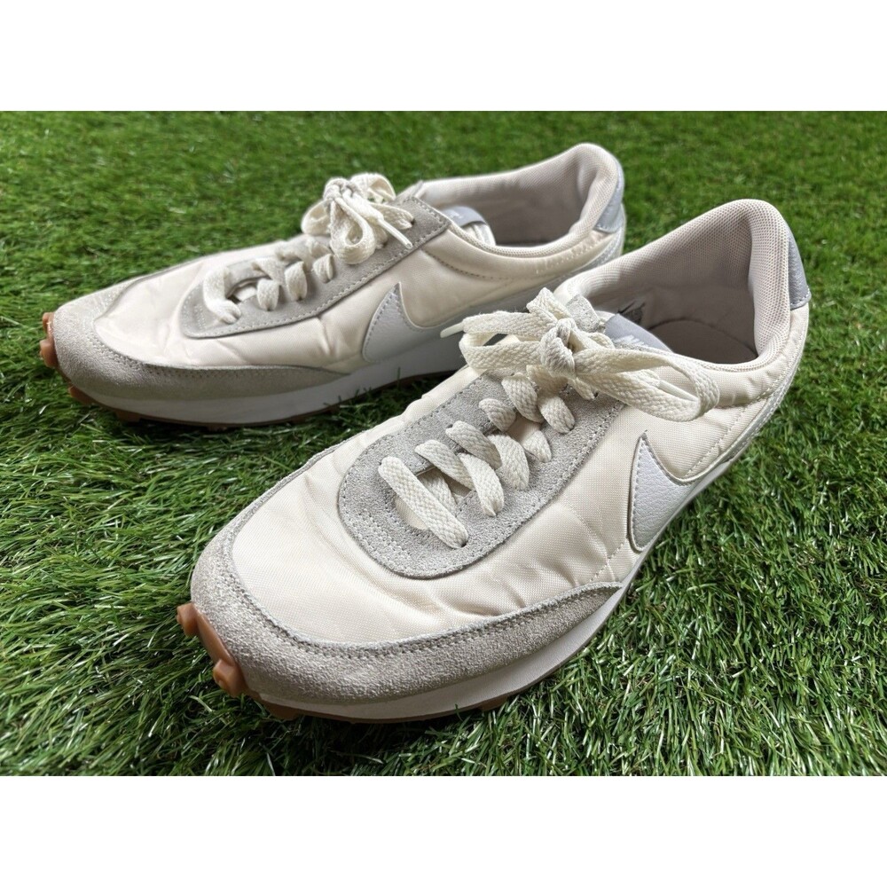 Nike Daybreak Track Sneakers Womens 8 White Gum